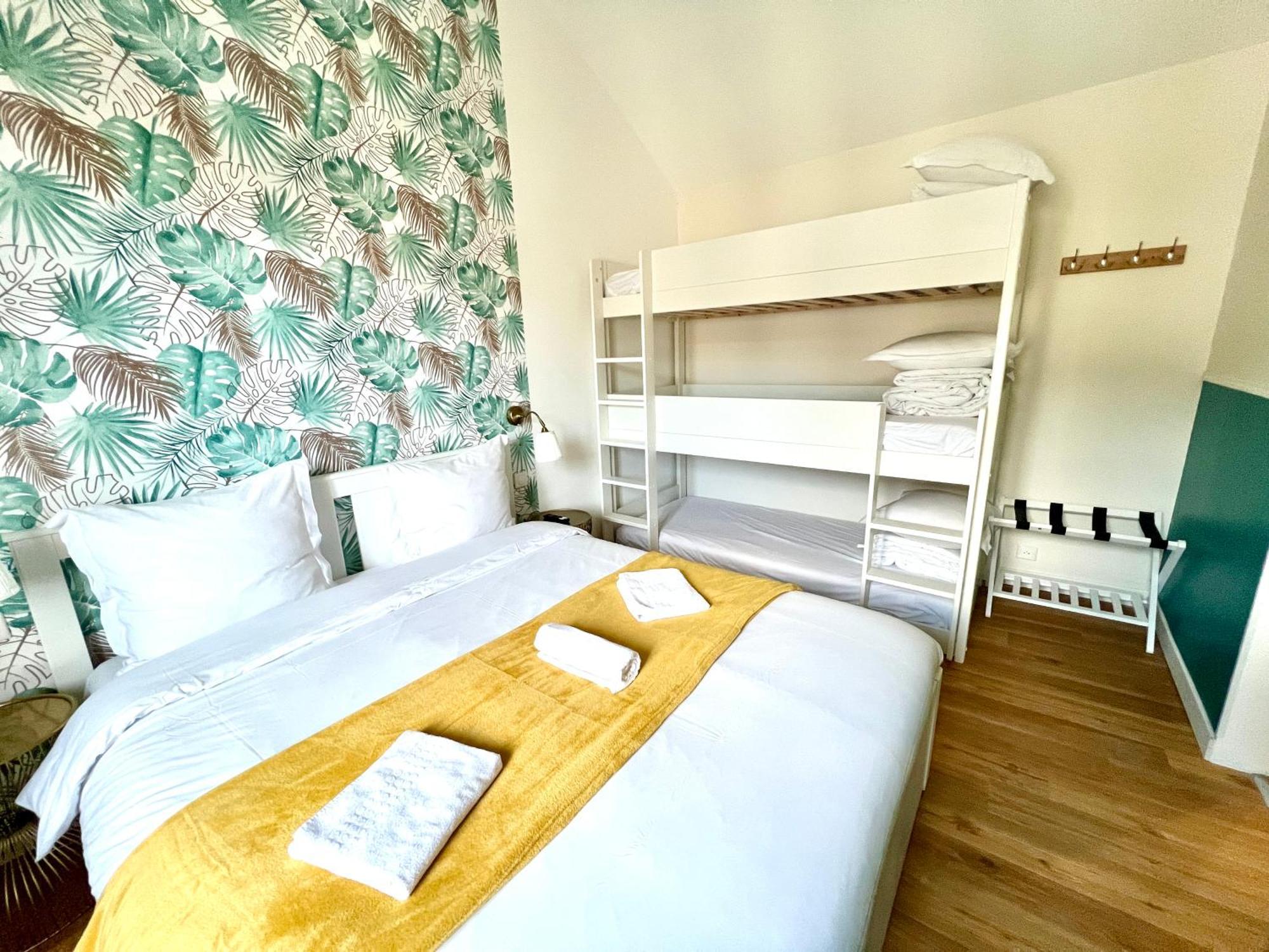Guest House Close To Disney! มองต์เตฮวา ภายนอก รูปภาพ